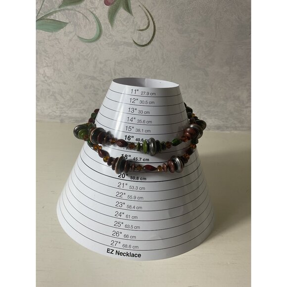Colorful Multicolored Beaded Necklace With Adjustable Chain - Picture 2 of 4